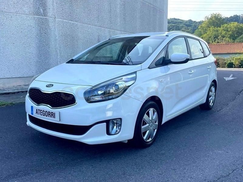 Usado Kia Carens 135 CV (99 kW) 2015 Blanco Monovolumen