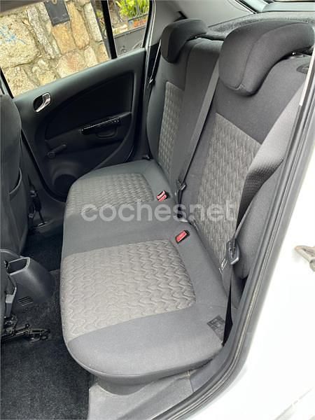 Usado Opel Corsa Expression 85 CV (62 kW) 2013 Blanco Utilitario