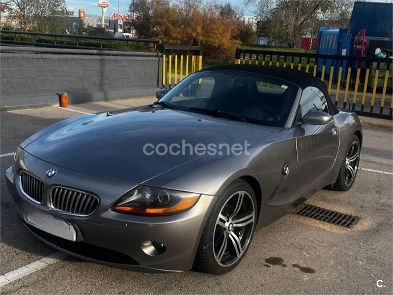 Gris / plata Usado 2003 BMW Z4 Sport Line Descapotable | 11.700 € (Buen precio) - Imagen 1/4