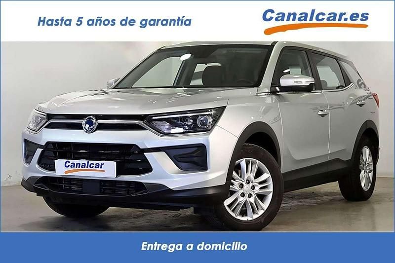 Gris Usado 2020 Ssangyong (KGM) Korando SUV | 15.990 € - Imagen 1/4