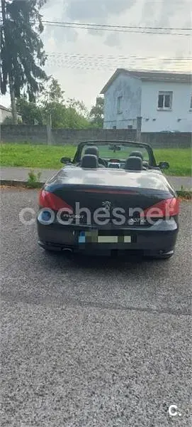 Usado Peugeot 307 CC 138 CV (101 kW) 2006 Negro Descapotable