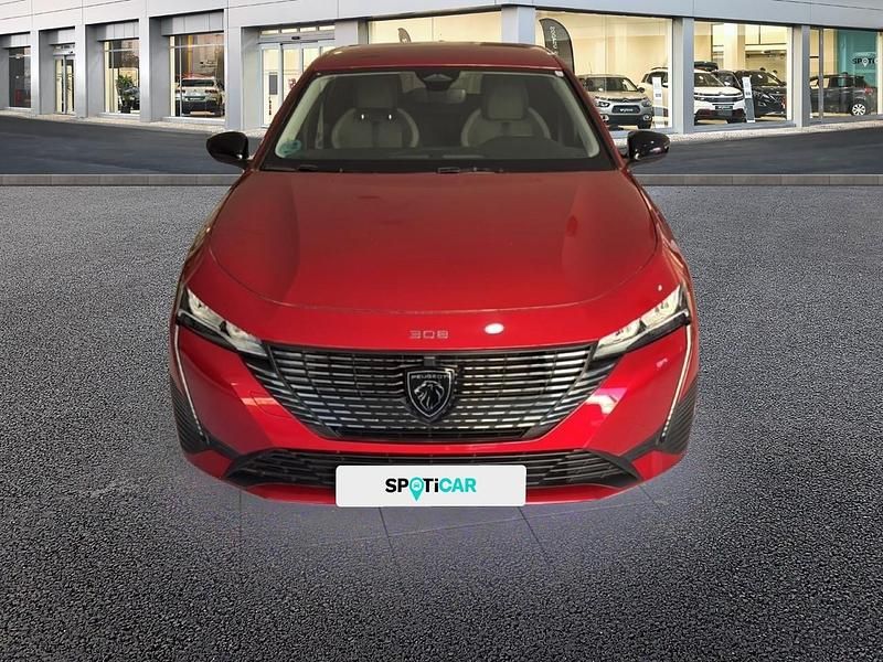 Usado Peugeot 308 Allure 131 CV (96 kW) 2024 Rojo Utilitario