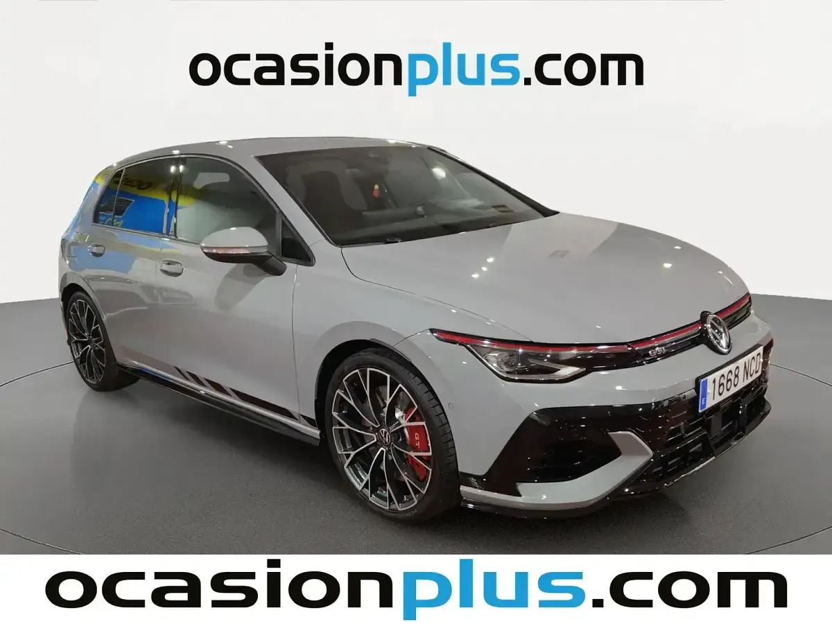 Usado VW Golf VIII GTI Clubsport 300 CV (220 kW) 2025 Gris Berlina