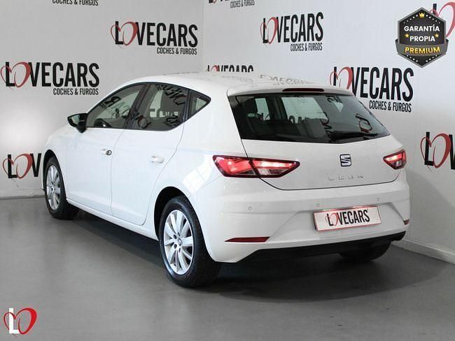 Usado Seat Leon Reference 116 CV (85 kW) 2020 Blanco Utilitario
