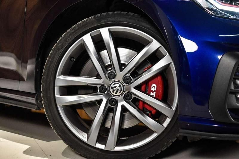 Usado VW Golf VII GTI 245 CV (180 kW) 2019 Azul Utilitario