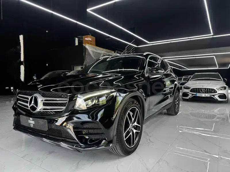Usado Mercedes GLC220 194 CV (142 kW) 2019 Negro SUV