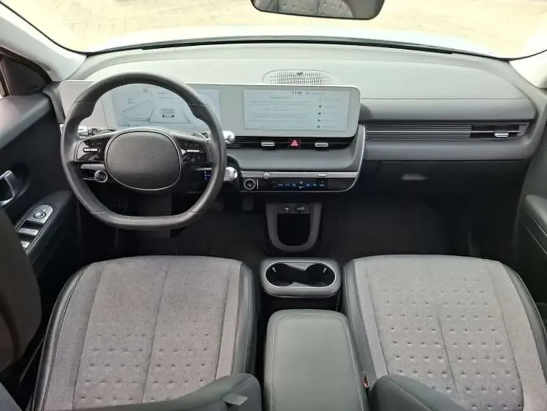 Usado Hyundai Ioniq 160 kW (218 CV) 2022 Marrón Utilitario