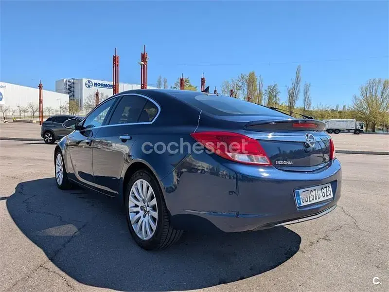 Usado Opel Insignia Cosmo 160 CV (117 kW) 2010 Azul Berlina