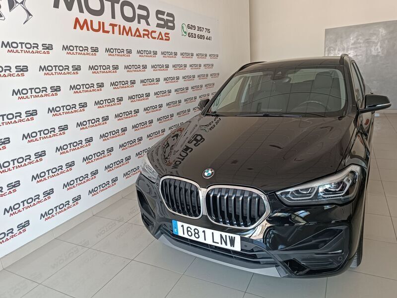 Negro Usado 2021 BMW X1 SUV | 25.900 € (Precio justo) - Imagen 1/4