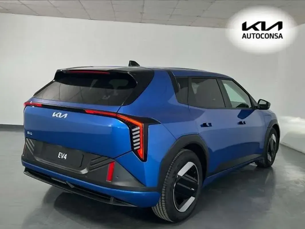 Usado Kia EV4 Launch Edition 150 kW (204 CV) 2026 Azul Berlina