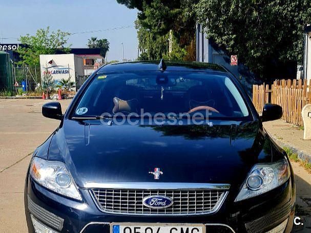 Usado Ford Mondeo Titanium 140 CV (102 kW) 2009 Negro Berlina