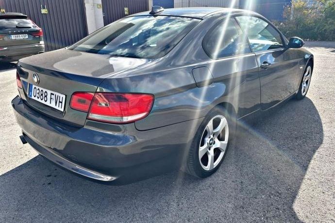 Usado BMW 320 177 CV (130 kW) 2007 Utilitario