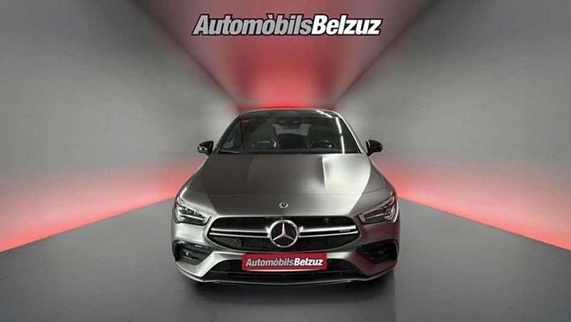 Usado Mercedes CLA45 AMG Shooting Brake AMG 306 CV (225 kW) 2021 Gris Familiar