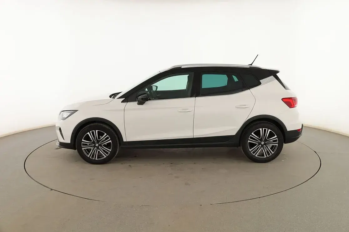 Usado Seat Arona Xperience 116 CV (85 kW) 2025 Blanco SUV