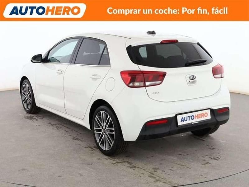 Usado Kia Rio 84 CV (61 kW) 2017 Blanco Utilitario