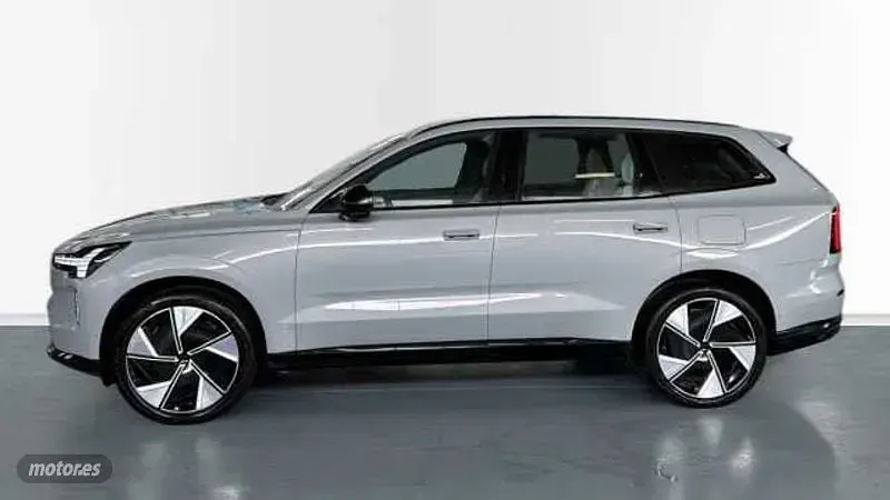 Nuevo Volvo EX90 Performance 205 kW (279 CV) 2026 Gris SUV