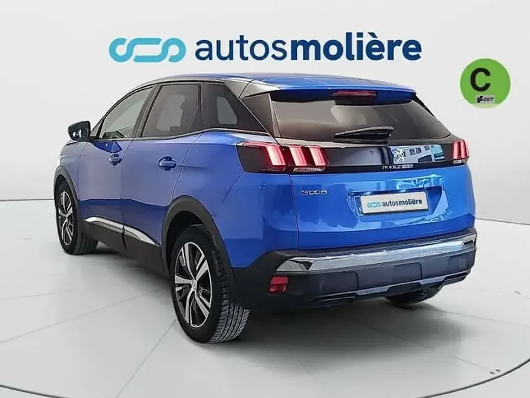 Usado Peugeot 3008 Allure 131 CV (96 kW) 2023 Blanco SUV