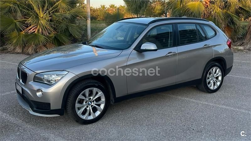 Usado BMW X1 Comfort Edition 143 CV (105 kW) 2014 Gris / plata SUV