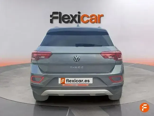 Usado VW T-Roc Advance 150 CV (110 kW) 2022 Gris SUV