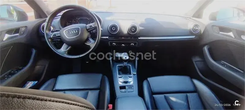 Usado Audi A3 110 CV (80 kW) 2015 Negro Berlina