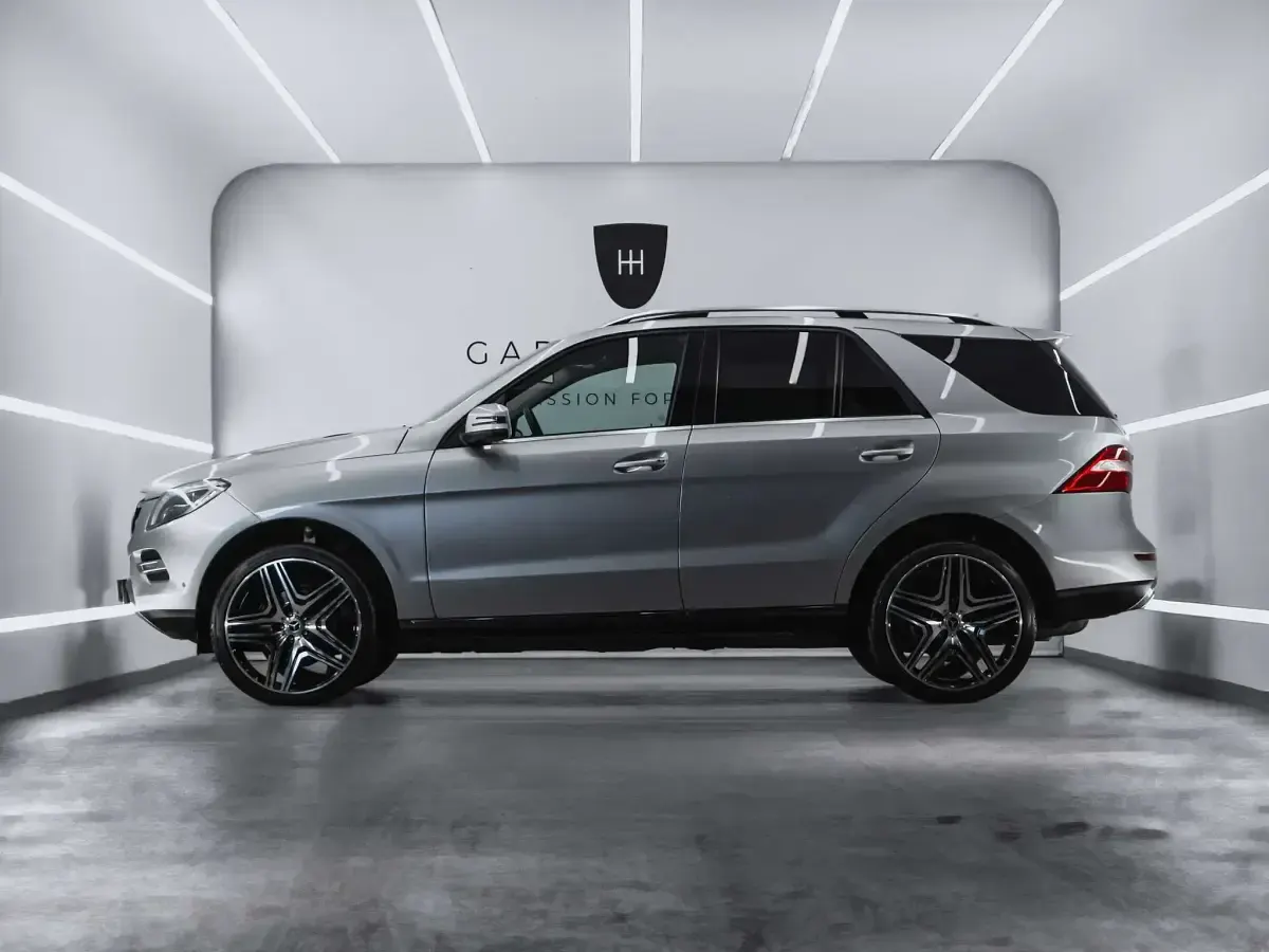 Usado Mercedes ML350 258 CV (189 kW) 2014 Gris / plata SUV