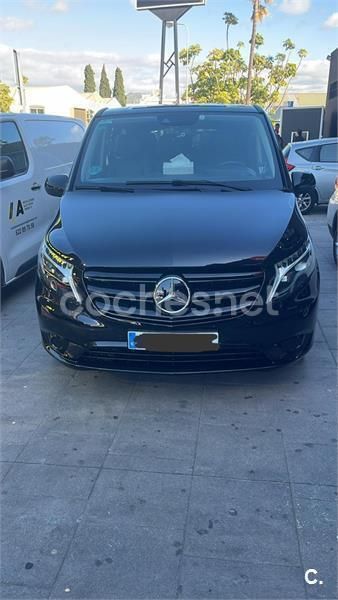 Usado 2023 Mercedes Vito Monovolumen | 45.000 € - Imagen 1/3