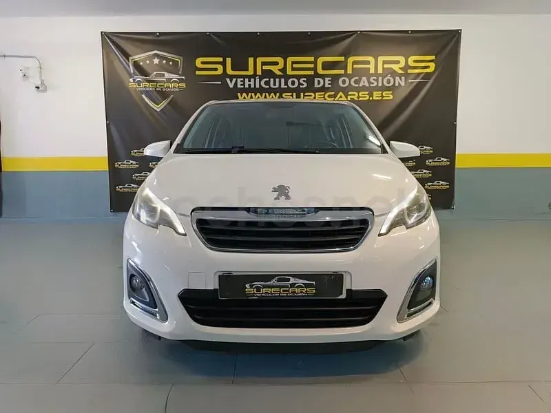 Usado Peugeot 108 69 CV (50 kW) 2017 Blanco Berlina
