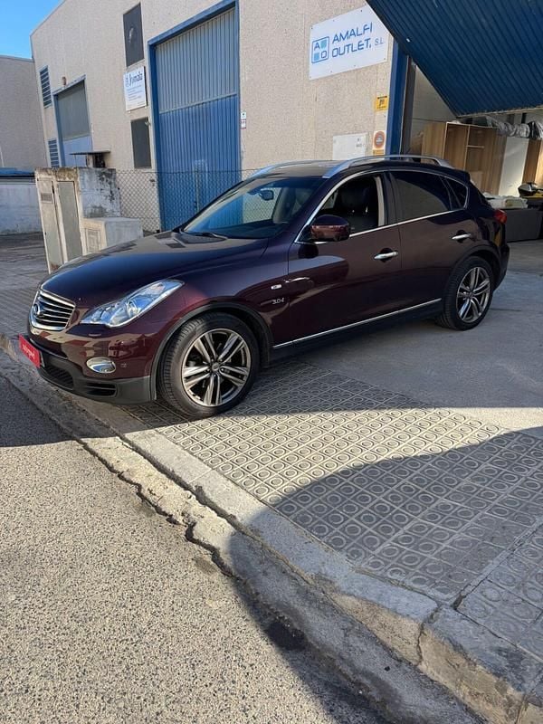 Usado Infiniti QX50 Premium 238 CV (175 kW) 2015 Rojo SUV