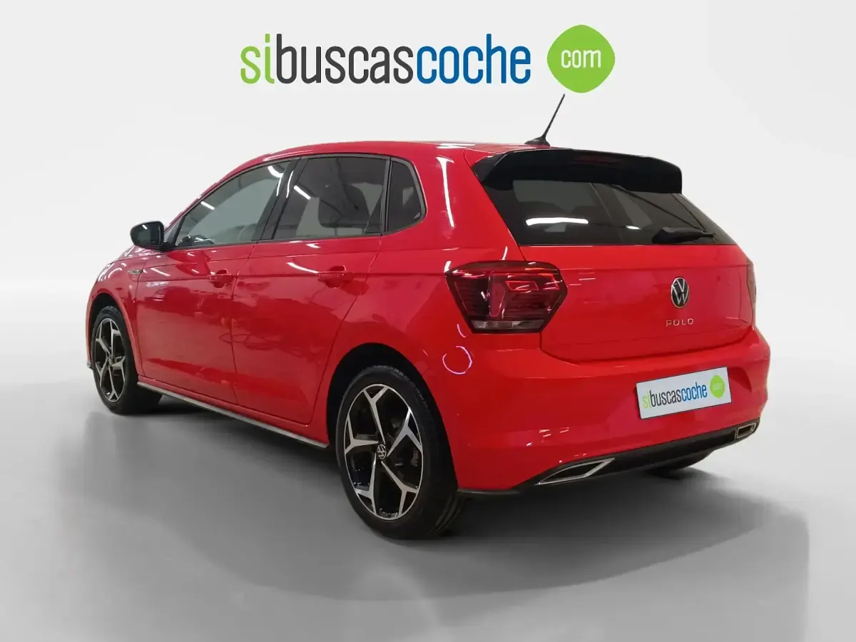 Usado VW Polo R-line 110 CV (80 kW) 2021 Rojo Utilitario