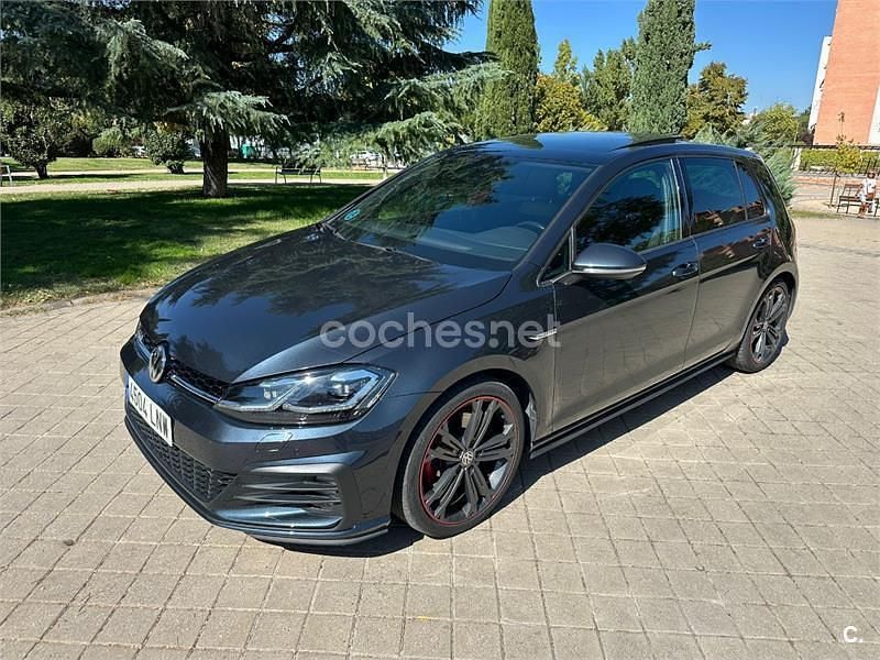 Negro Usado 2018 VW Golf VII GTD Familiar | 22.000 € (Caro) - Imagen 1/4