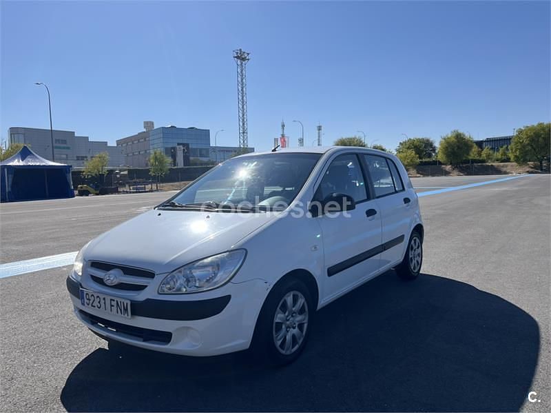 Blanco Usado 2007 Hyundai Getz Utilitario | 3990 € (Precio justo) - Imagen 1/4