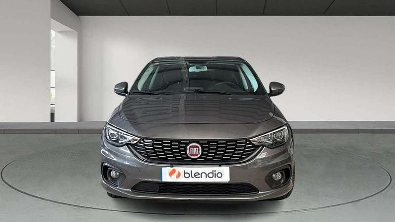 Usado Fiat Tipo Mirror 95 CV (69 kW) 2020 Gris Berlina