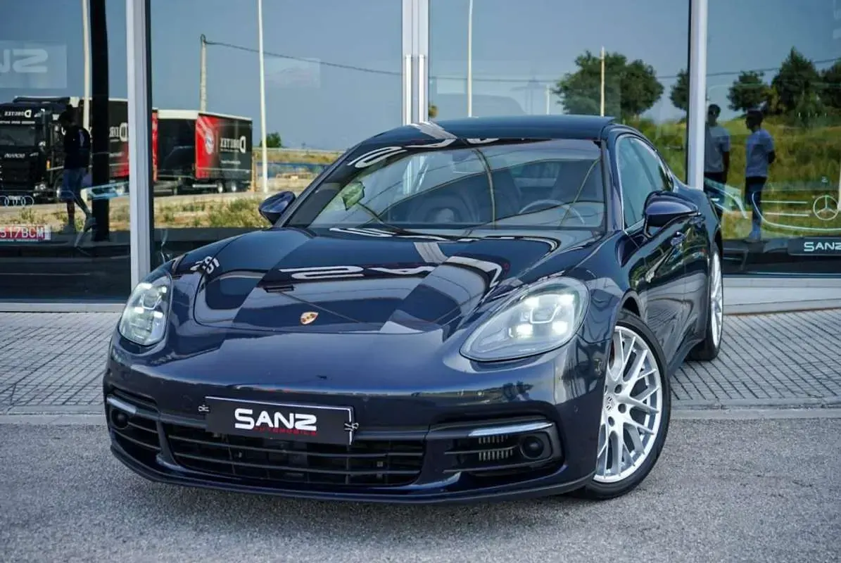 Usado Porsche Panamera 4 462 CV (339 kW) 2019 Azul Utilitario