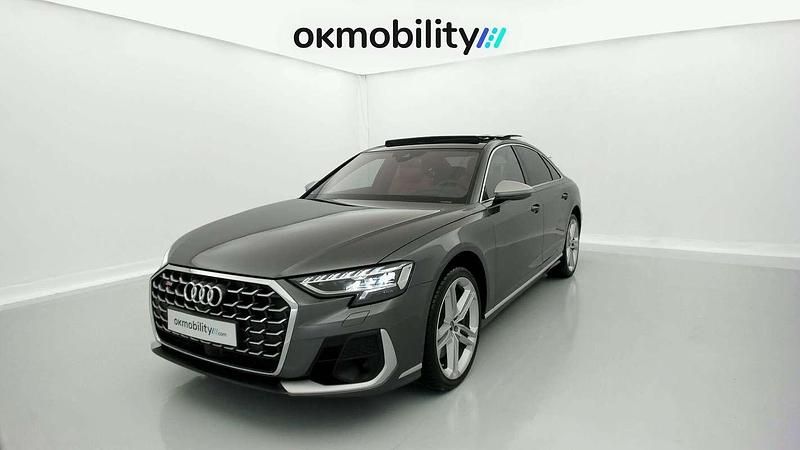 Plateado Usado 2022 Audi S8 Berlina | 85.410 € - Imagen 1/4