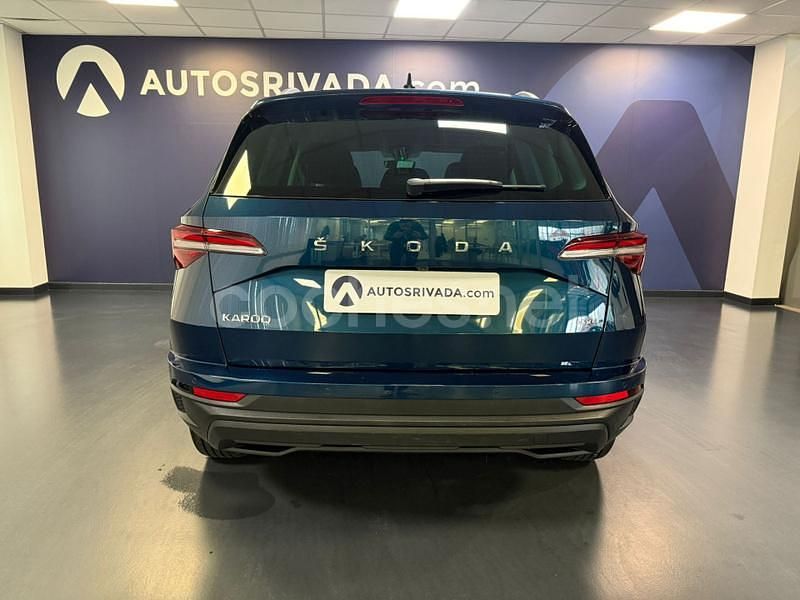 Usado Skoda Karoq Ambition 150 CV (110 kW) 2022 Azul SUV
