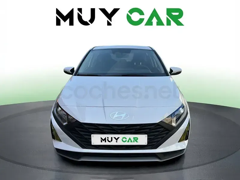 Usado Hyundai i20 79 CV (58 kW) 2025 Blanco Utilitario