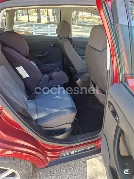 Occasion Seat Altea Reference 105 PK (77 kW) 2005 Rood MPV