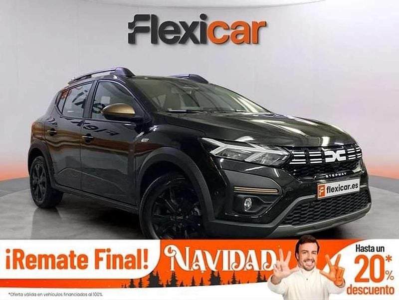Negro Usado 2025 Dacia Sandero Extreme Utilitario | 14.890 € (Buen precio) - Imagen 1/4