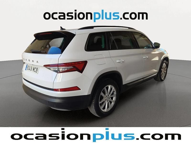 Usado Skoda Kodiaq Ambition 150 CV (110 kW) 2022 Blanco SUV