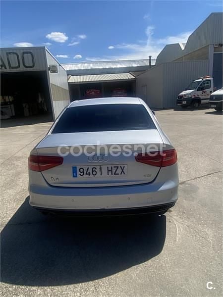 Usado Audi A4 S-Line 150 CV (110 kW) 2014 Gris / plata Berlina