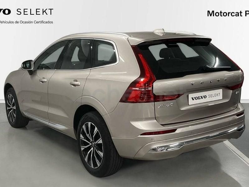Usado Volvo XC60 Plus 197 CV (144 kW) 2023 Beige SUV