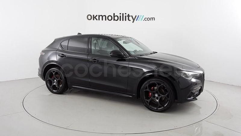 Usado Alfa Romeo Stelvio Competizione 280 CV (205 kW) 2023 Negro SUV