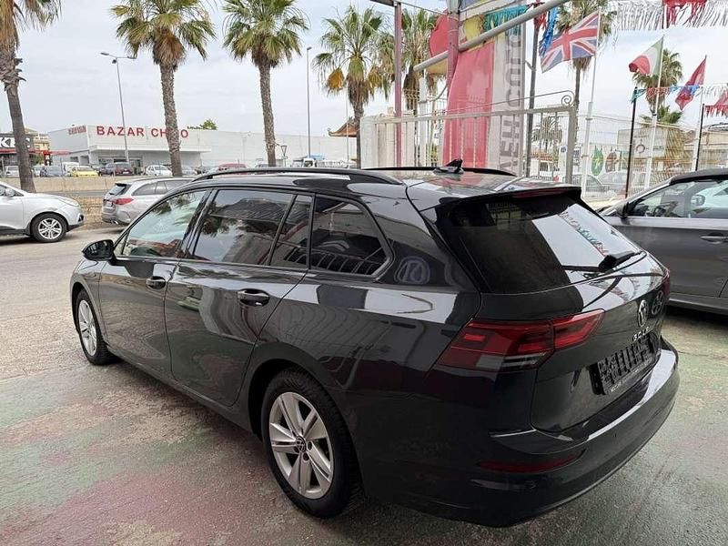 Usado VW Golf VIII Sport 150 CV (110 kW) 2021 Gris Familiar