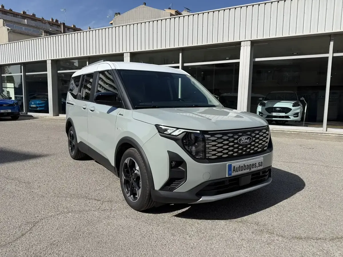 Nieuw Ford Tourneo Courier Active 100 kW (136 PK) 2026 Grijs MPV