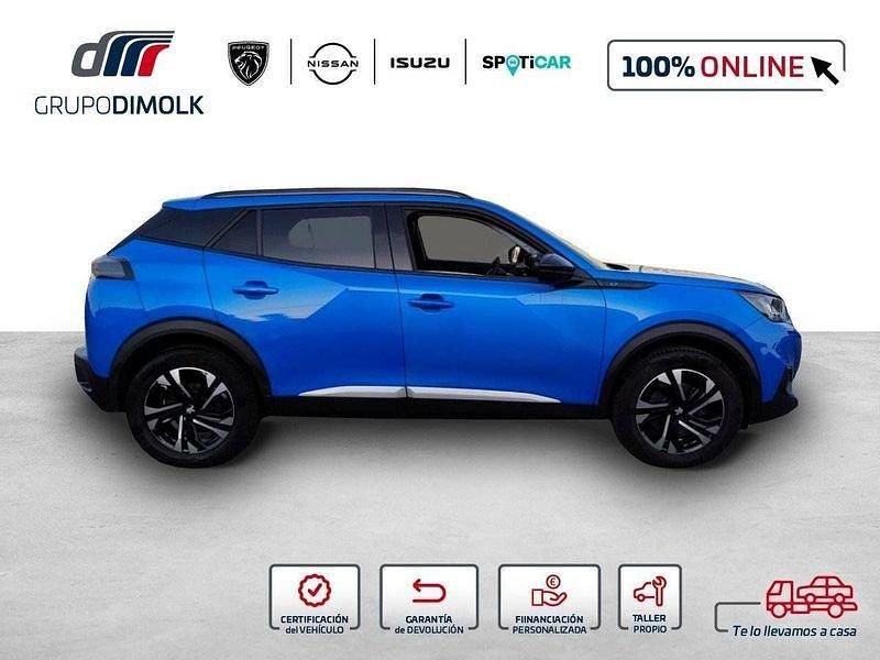 Usado Peugeot e-2008 Allure 100 kW (136 CV) 2022 Azul SUV