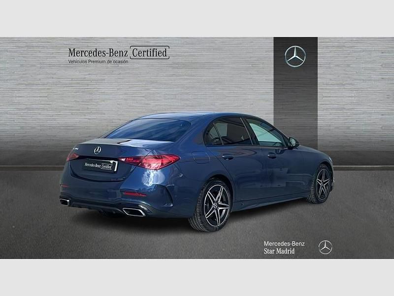 Usado Mercedes C220 AMG line 200 CV (147 kW) 2025 Azul Berlina