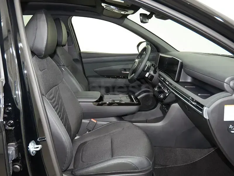 Usado Hyundai Tucson 215 CV (158 kW) 2025 Negro SUV