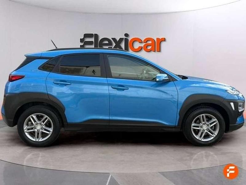 Usado Hyundai Kona 120 HP (88 kW) 2020 Azul SUV