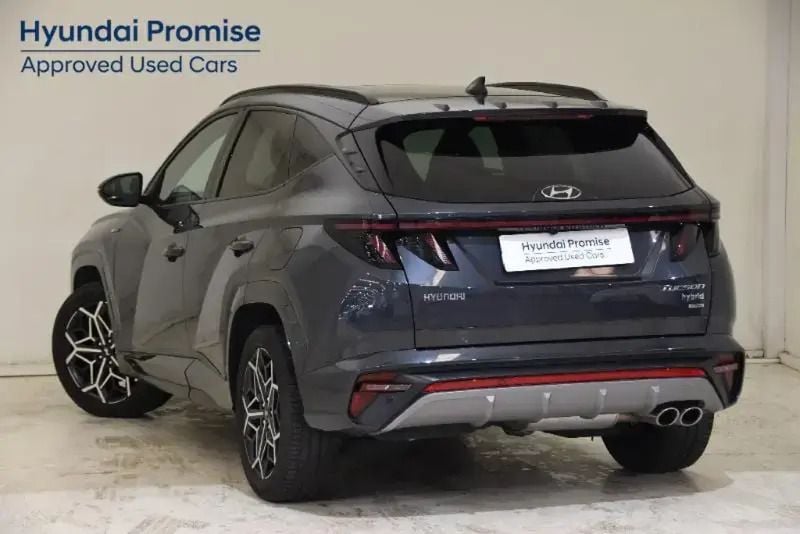 Usado Hyundai Tucson N Line 136 CV (100 kW) 2022 Gris/plata SUV