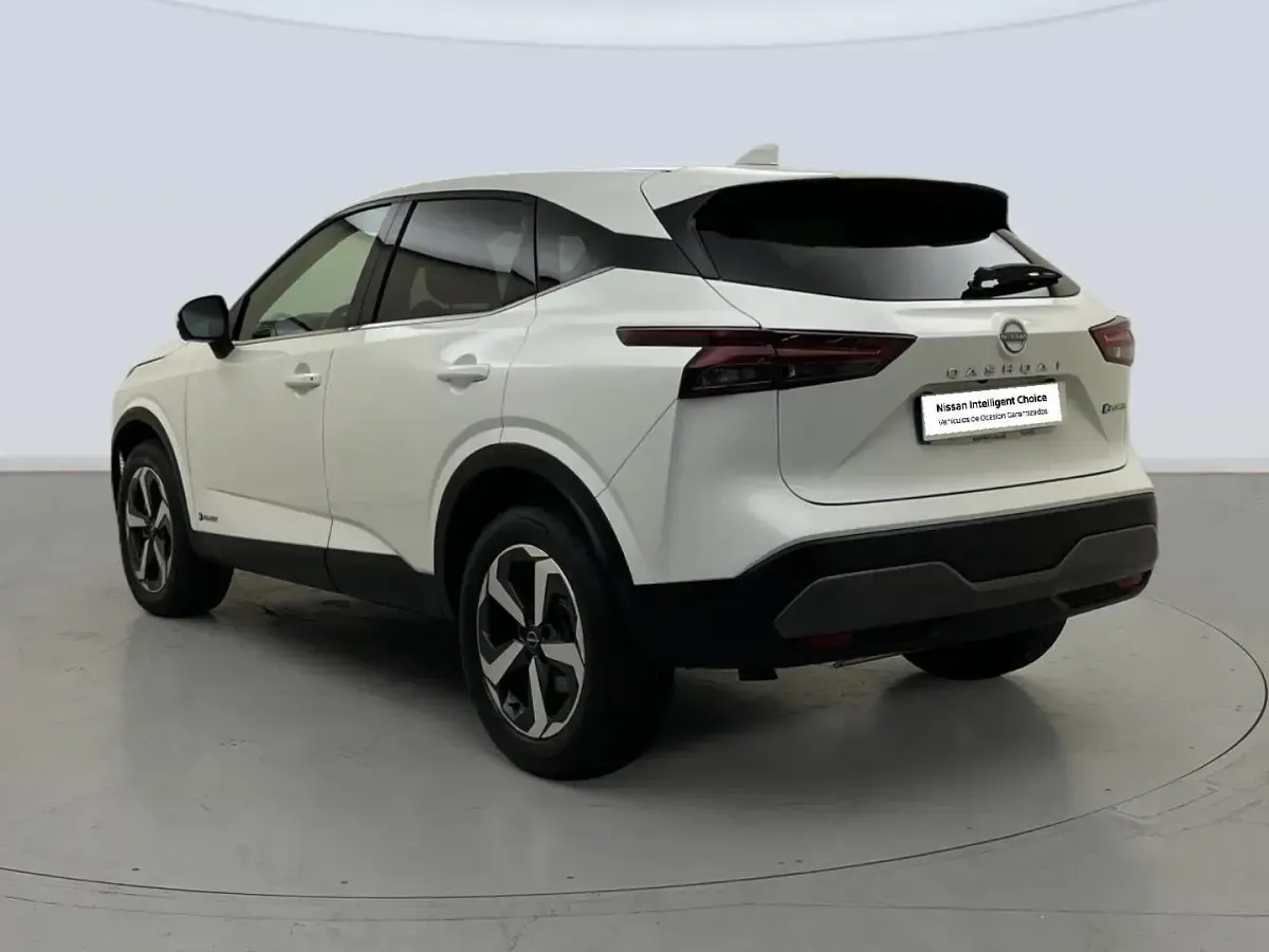 Usado Nissan Qashqai N-Connecta 190 CV (139 kW) 2023 Blanco SUV